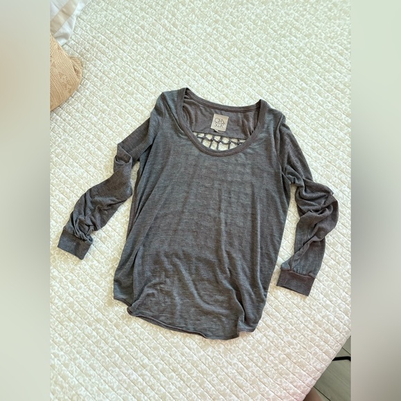 Chaser Grid Cage Back Knot Long Sleeve Tee | Acid Wash Gray | Y2K Vintage | M - Picture 6 of 16